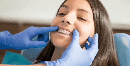bambina dal dentista